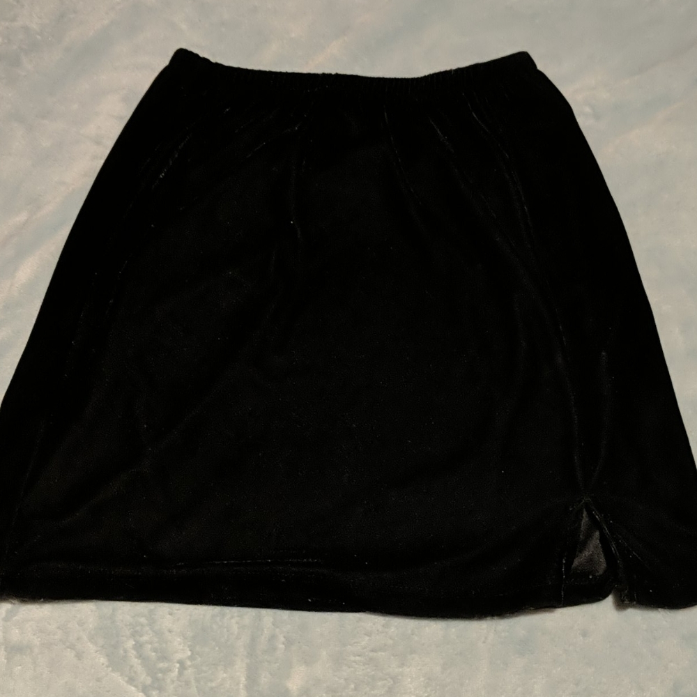 Velvet Mini Pencil Skirt